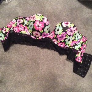 Floral lace bra